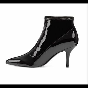 Nine West - Pointy Toe Black Booties- Size 8 NIB